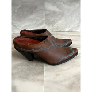 Twisted X Women’s Leather Cow Girl Mules Clogs size 7 B Block Heel Shoes